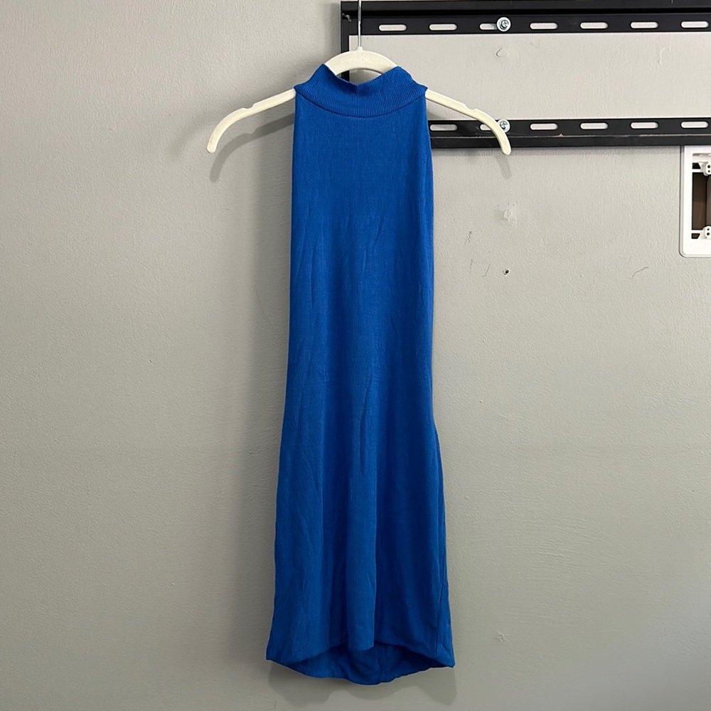 Super Down backless dress